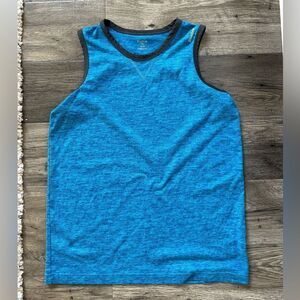 BOYS REEBOK TANK SIZE XL